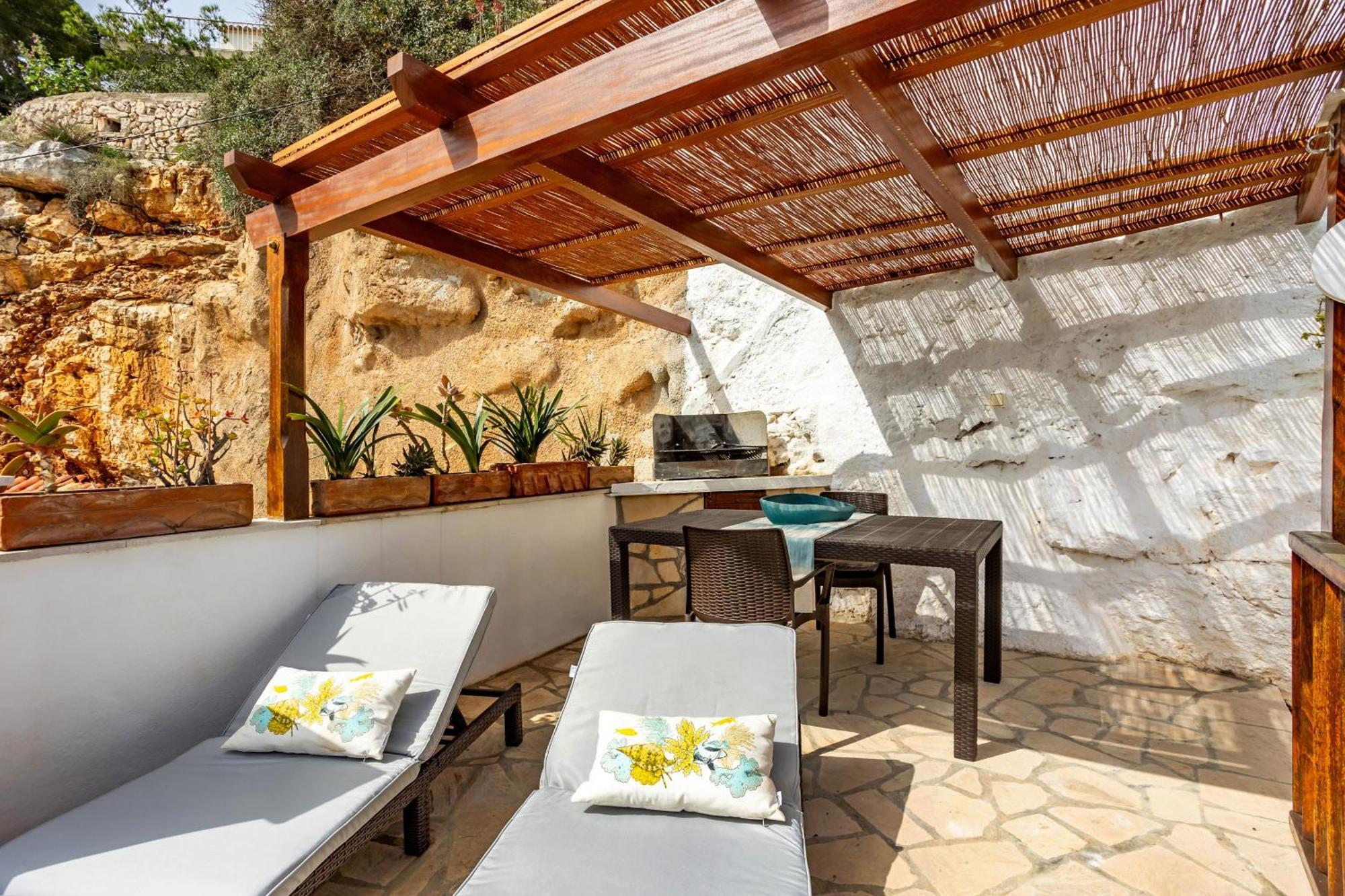 Chalet Cal Tio Miquel direkt am Meer, mit Wifi Santanyí Exterior foto